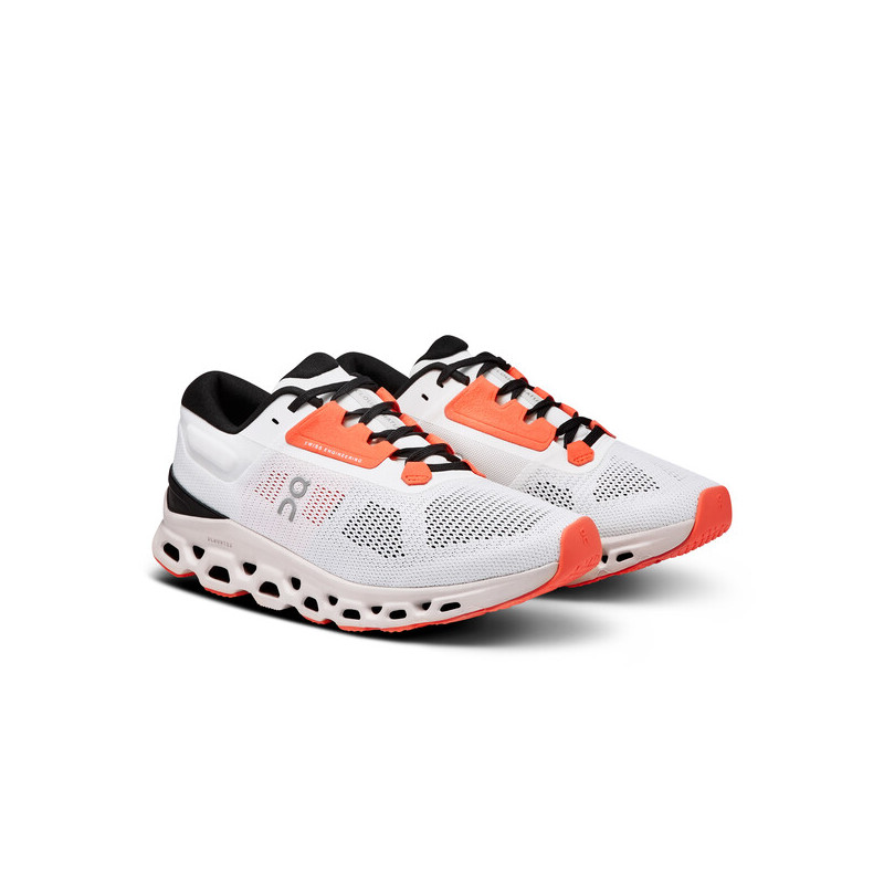 On Running Cloudstratus 3 Femme White/Sand