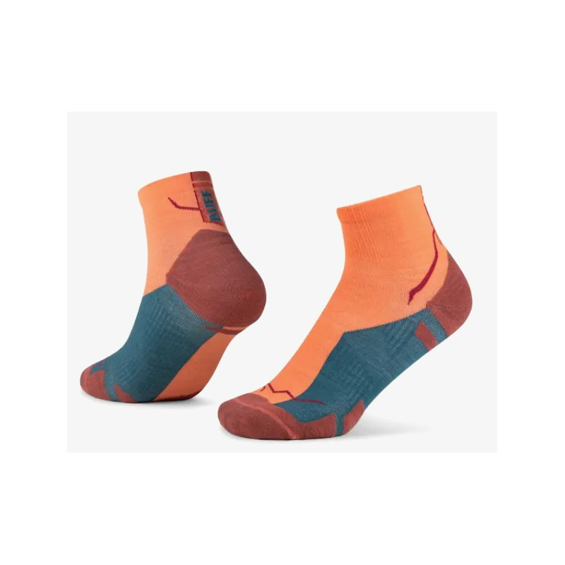 Buff Merino Lightweight Quarter Sock Flamingo