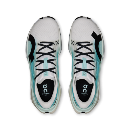 On Running Cloudboom Max Homme White/Flurry